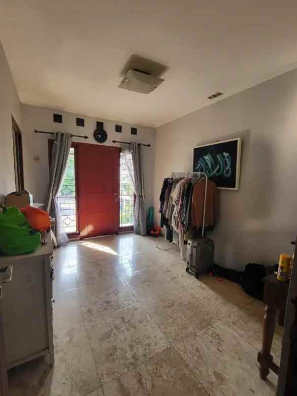 dijual rumah pondok kelapa