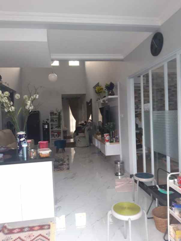 dijual rumah pondok labu