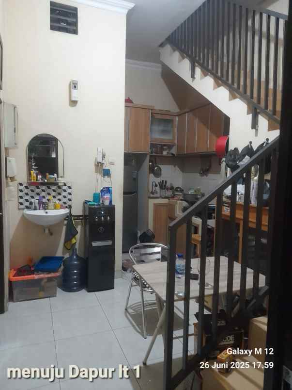 dijual rumah pondok ungu permai