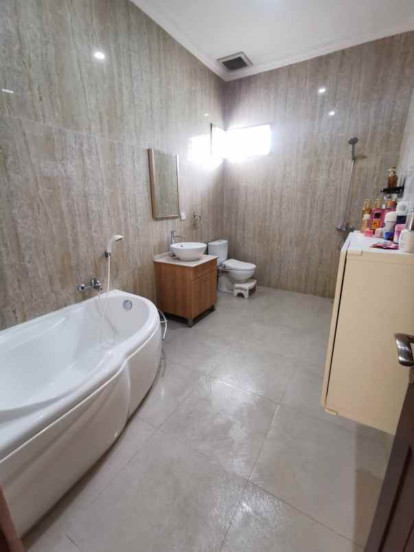 dijual rumah poris plawad cipondoh kota