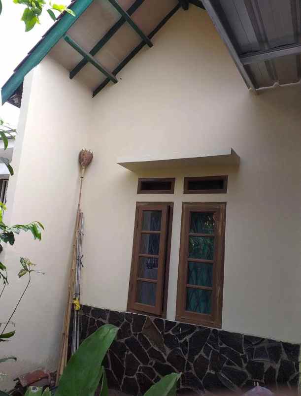 dijual rumah propelat margahayu
