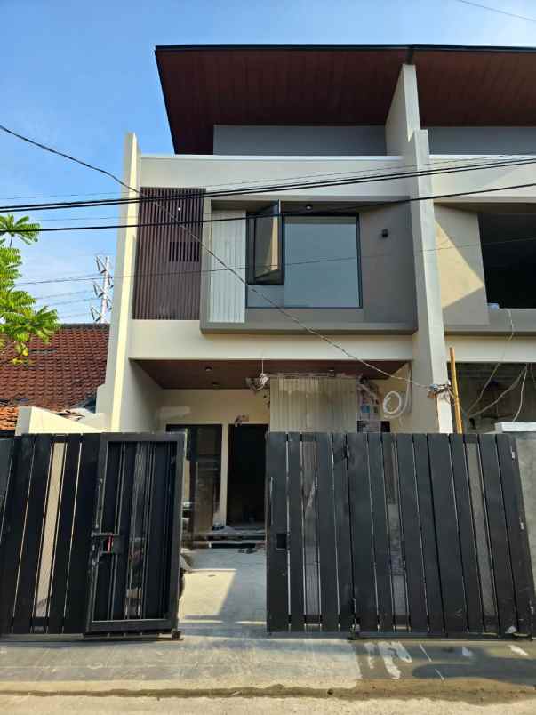 dijual rumah pulo asem