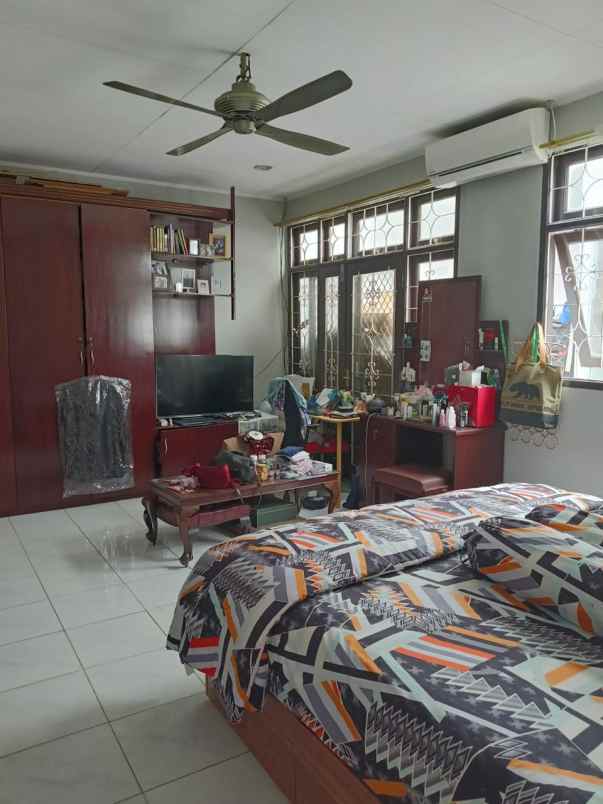 dijual rumah puri bintaro