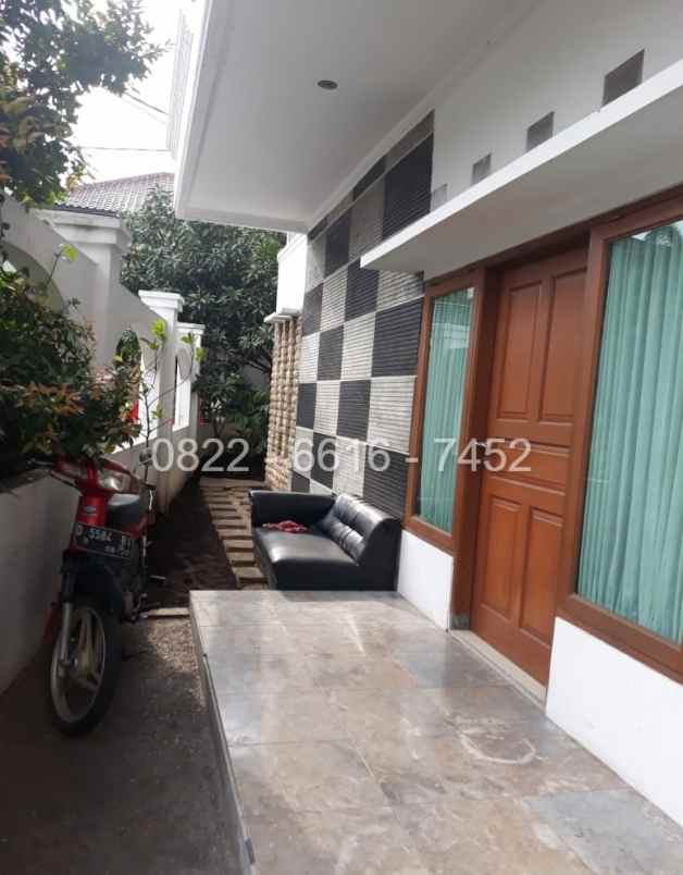 dijual rumah puri tirta kencana