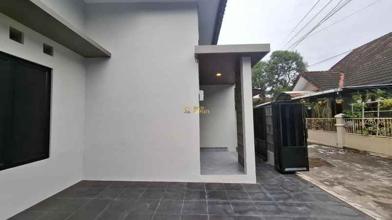 dijual rumah purwomartani
