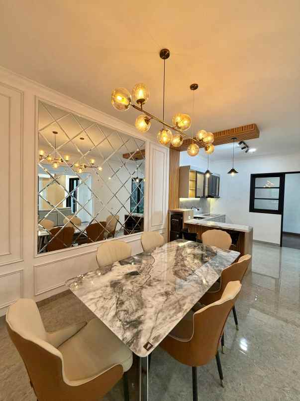 dijual rumah puspita loka bsd tangerang