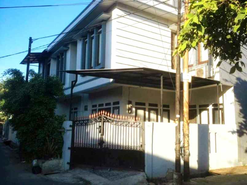 dijual rumah rawamangun jakarta timur