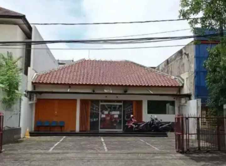dijual rumah raya pucang anom
