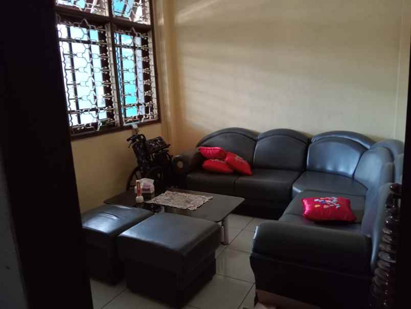 dijual rumah raya tuban