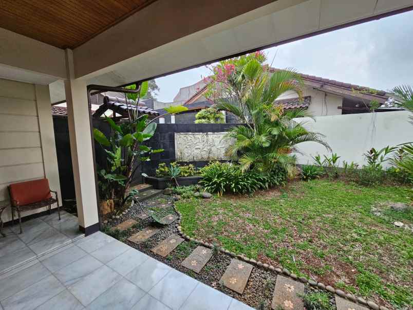 dijual rumah rempoa