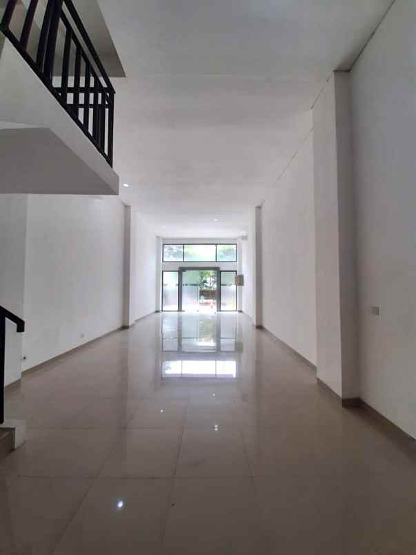 dijual rumah ruko avenue jgc jakarta
