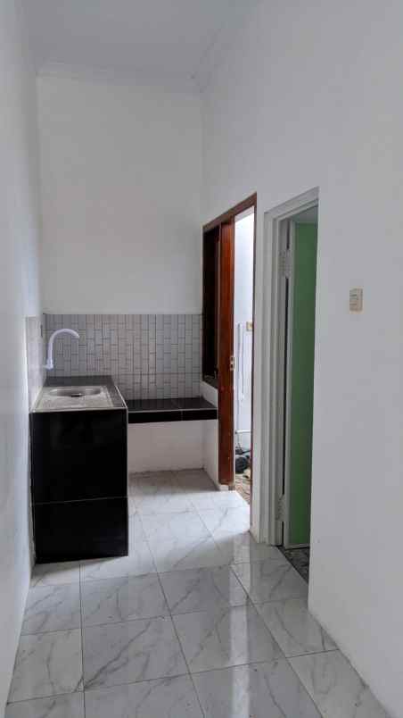 dijual rumah rumah griya candi asri