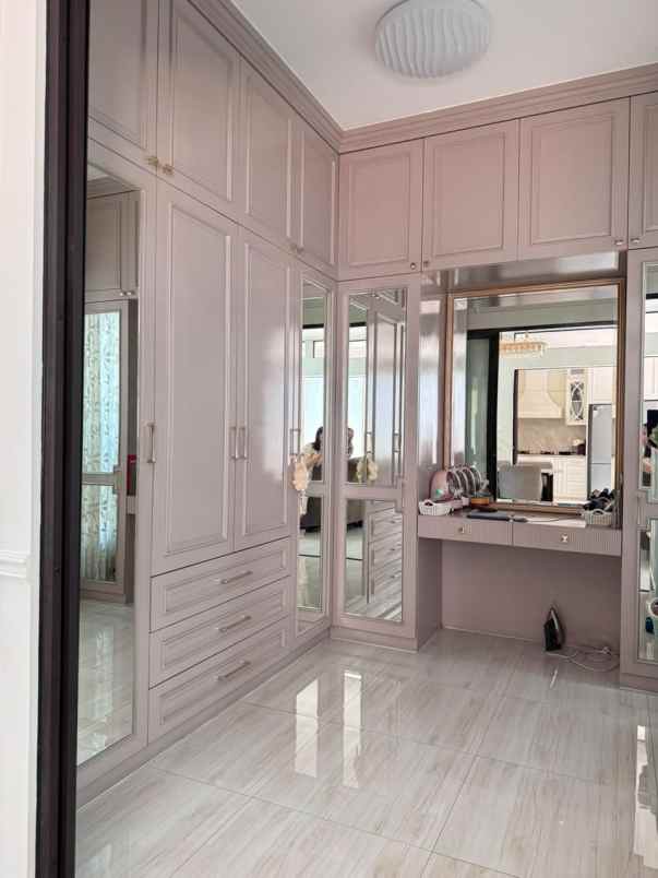 dijual rumah rumah mewah sudah renovasi