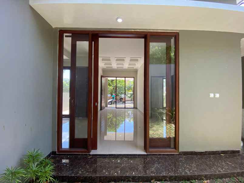 dijual rumah sambiroto purwomartani kalasan