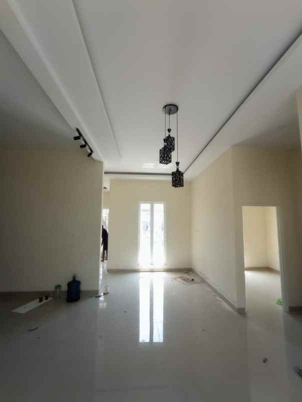 dijual rumah saren wedomartani