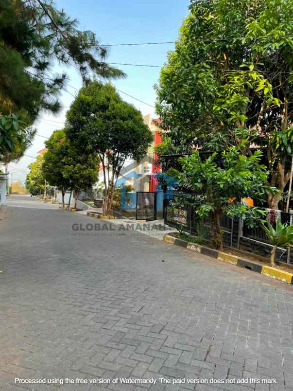 dijual rumah sariwangi