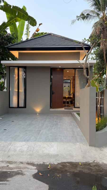 dijual rumah sayegan godean