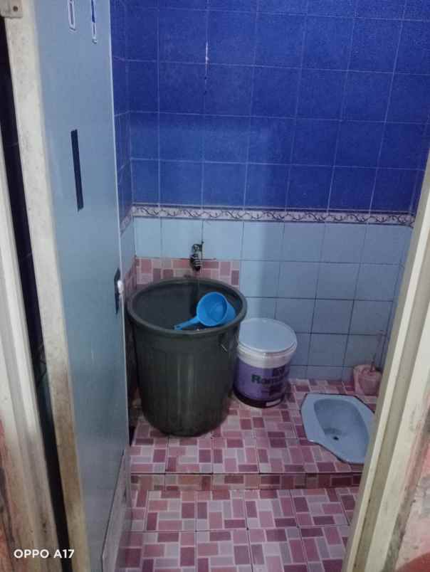 dijual rumah secondary strategis di wilayah beji depok