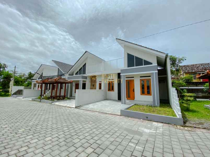 dijual rumah selomartani kec kalasan