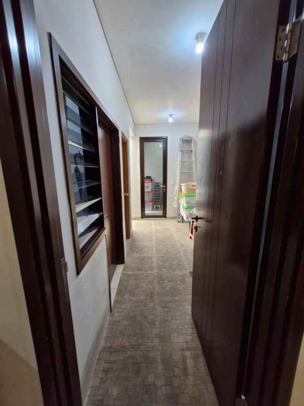 dijual rumah semifurnish prestigia the eminent bsd