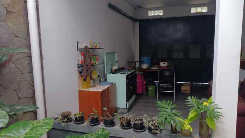 dijual rumah setiabudi regency