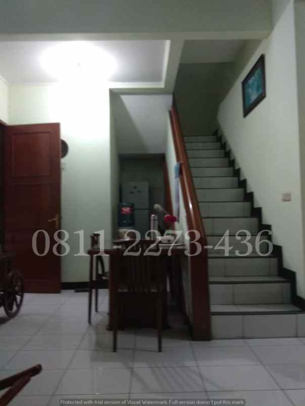 dijual rumah setraduta