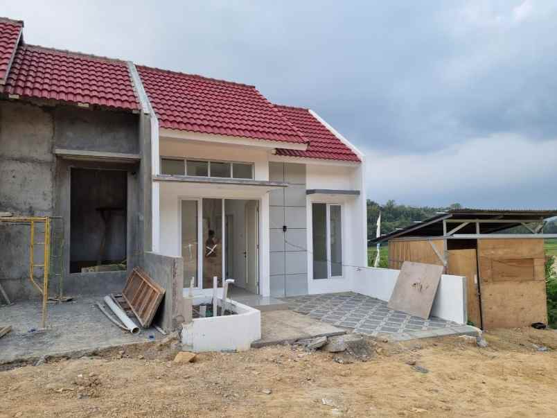 dijual rumah seyegan sleman yogyakarta