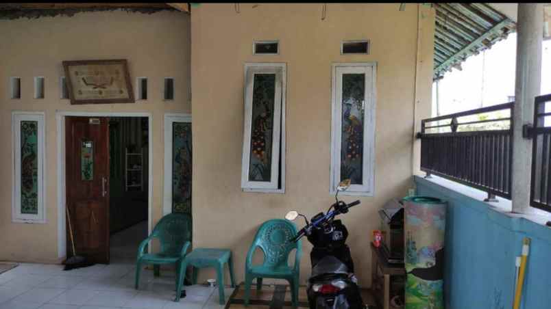 dijual rumah siap huni