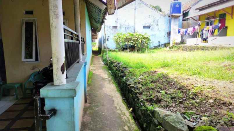 dijual rumah siap huni