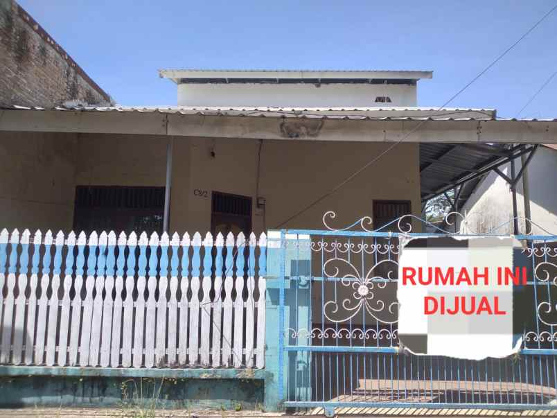 dijual rumah siap huni