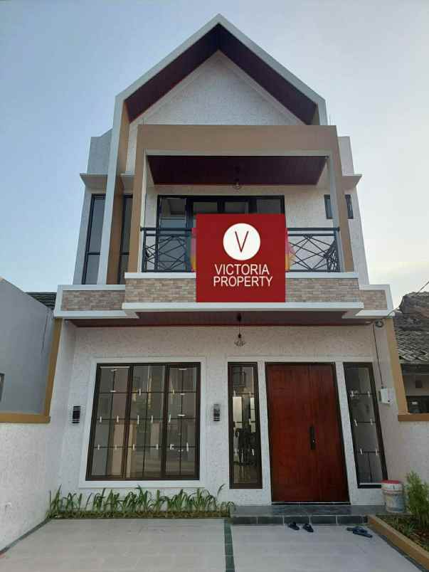 dijual rumah siap huni di griya alam sentul city