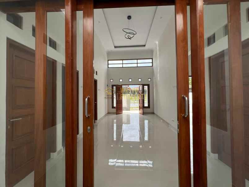 dijual rumah sidoarum godean sleman