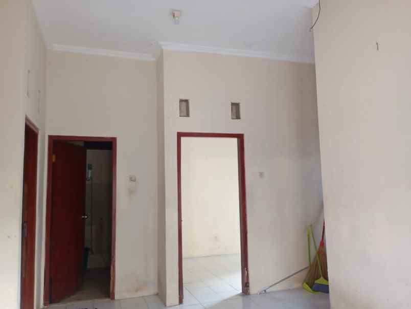 dijual rumah sidokarto