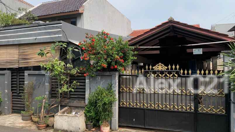 dijual rumah sukabumi utara kebon jeruk