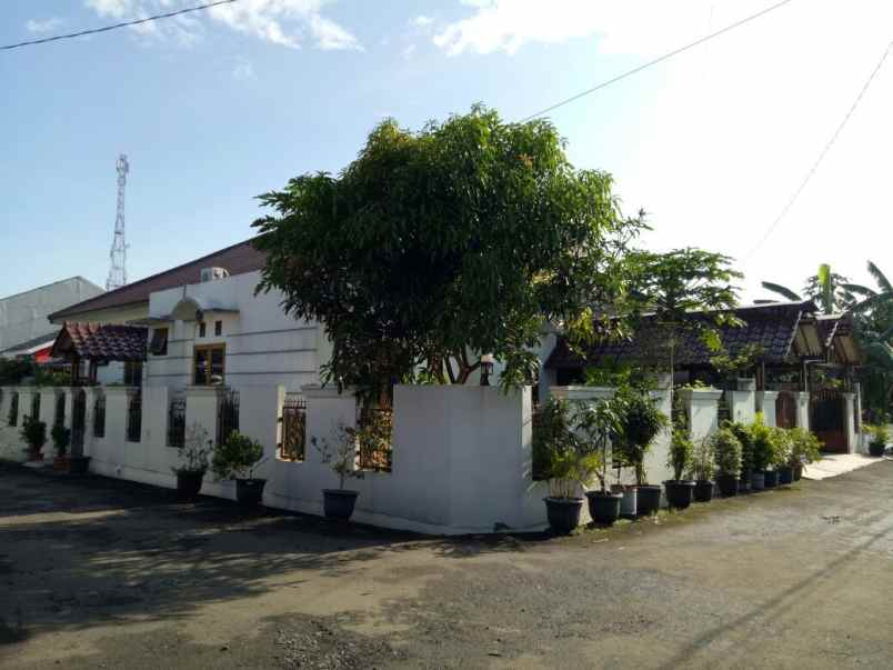 dijual rumah sukaraja tanah baru kab bogor