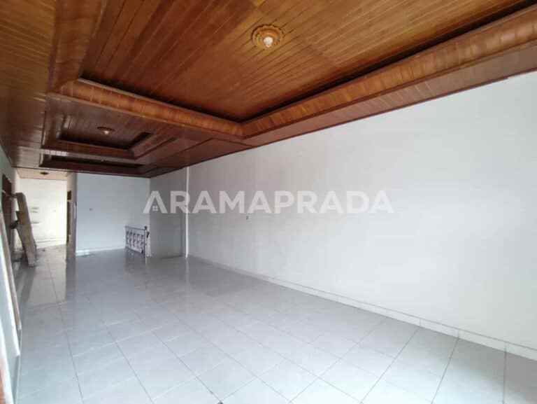 dijual rumah sunset road