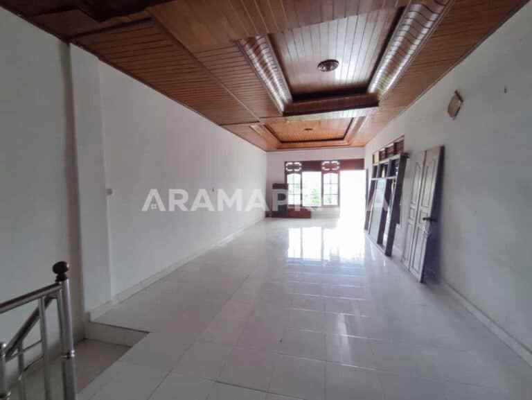 dijual rumah sunset road