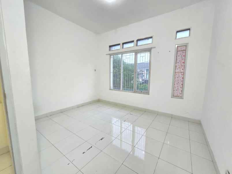 dijual rumah talaga bestari tangerang