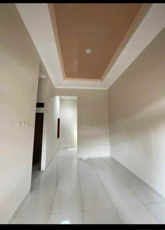 dijual rumah taman harapan baru kota