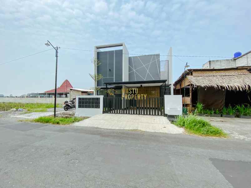 dijual rumah tamanmartani kalasan