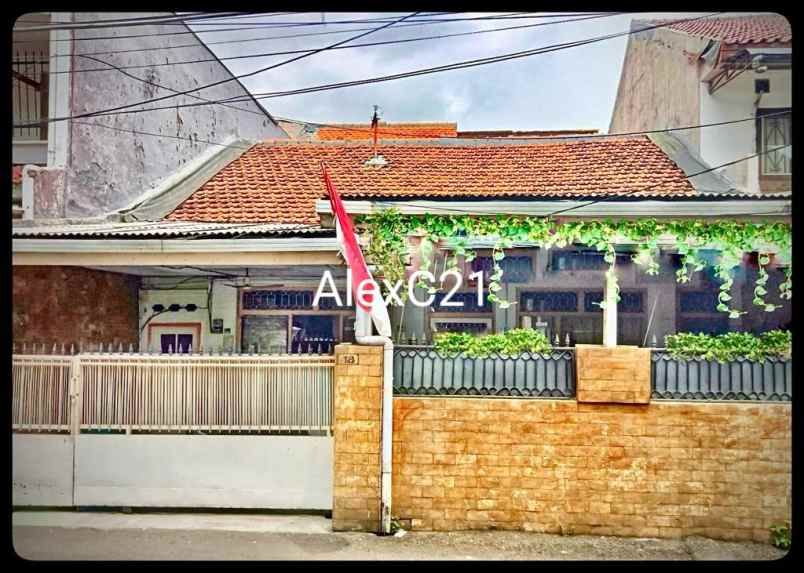 dijual rumah tebet barat