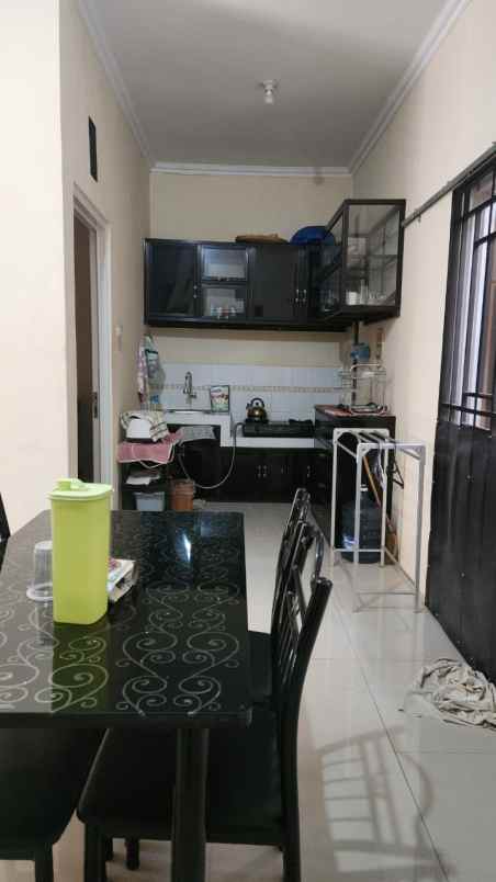 dijual rumah tembalang