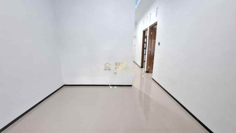 dijual rumah tirtomartani kalasan