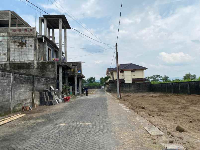 dijual rumah tirtomartani kalasan sleman