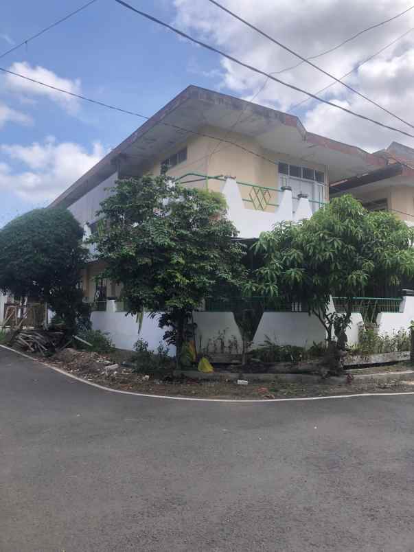 dijual rumah tlogomas