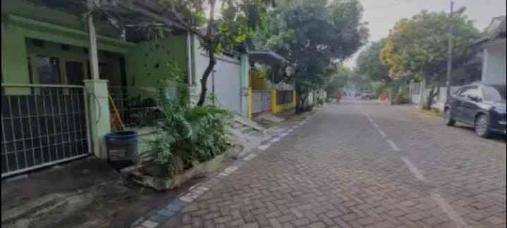 dijual rumah tropodo 1 lantai nego siap huni