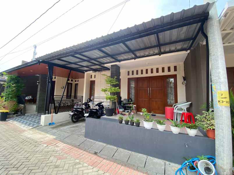 dijual rumah trunuh kec klaten selatan