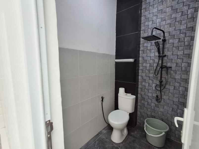 dijual rumah trunuh klaten selatan