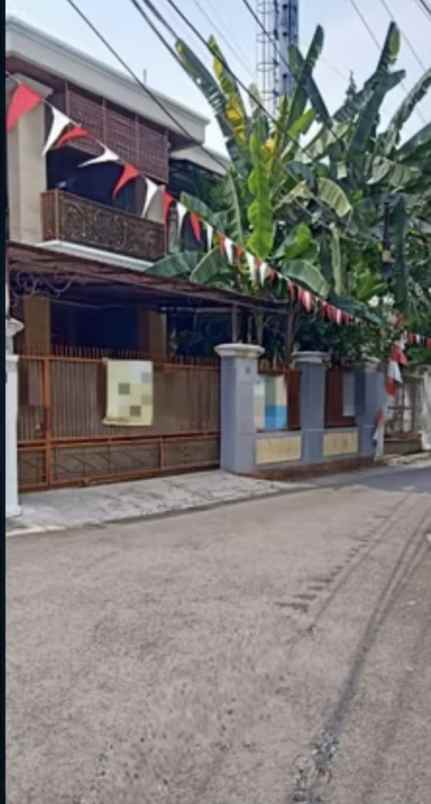 dijual rumah tulodong bawah senayan