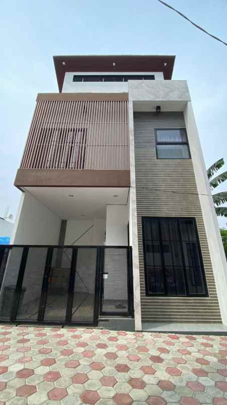 dijual rumah utan kayu matraman jakarta